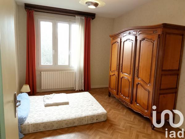 Maison 4 pièces de 88 m² à Aigurande (36140)