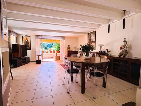 Villa T4 rénovée 93M2 sur parcelle de 330m²  secteur résidentiel de Venelles