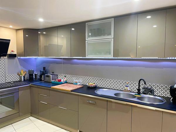 Villa T4 rénovée 93M2 sur parcelle de 330m²  secteur résidentiel de Venelles