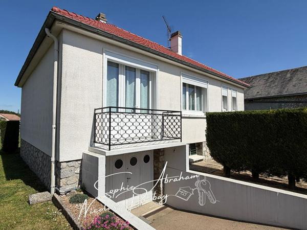 Maison individuelle avec sous-sol et jardin