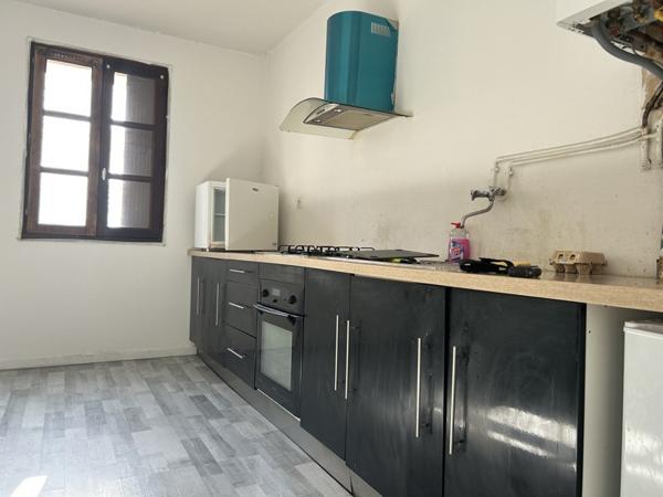 Appartement à vendre |  Viviez |  2 pièces | 66 m²