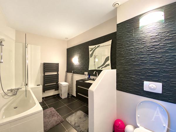 Appartement triplex quartier Séraucourt !