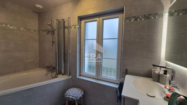 Maison Grisy Suisnes 6 pièce(s) 140 m2