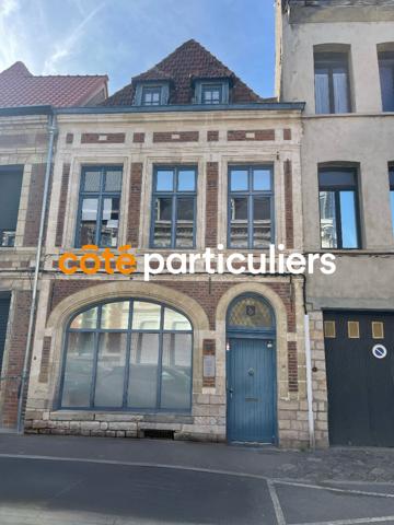 Vente Bureaux181,66 m² - 9 Pièces - DOUAI (59500)