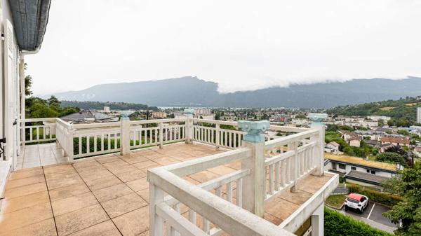MAISON - AIX-LES-BAINS - 160 M2 - CALME