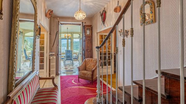 MAISON - AIX-LES-BAINS - 160 M2 - CALME