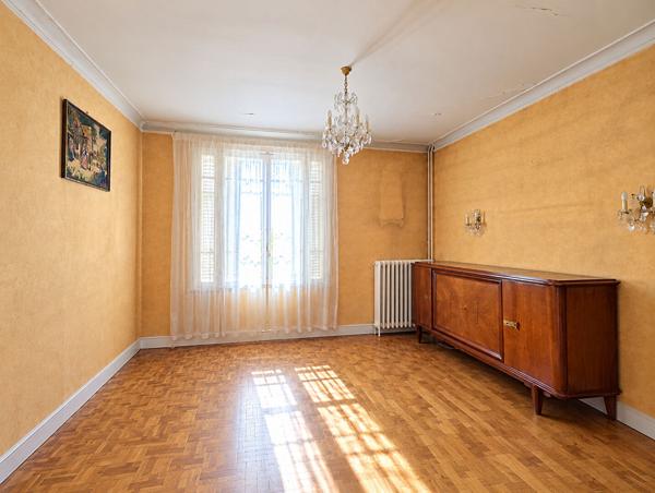 Maison Les Mureaux 110 m² - 3 chambres - Jardin 890 m²