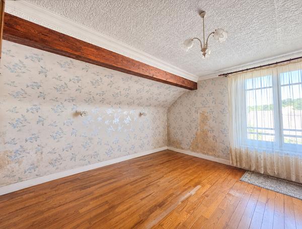 Maison Les Mureaux 110 m² - 3 chambres - Jardin 890 m²
