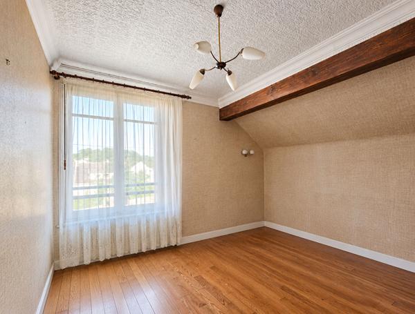Maison Les Mureaux 110 m² - 3 chambres - Jardin 890 m²