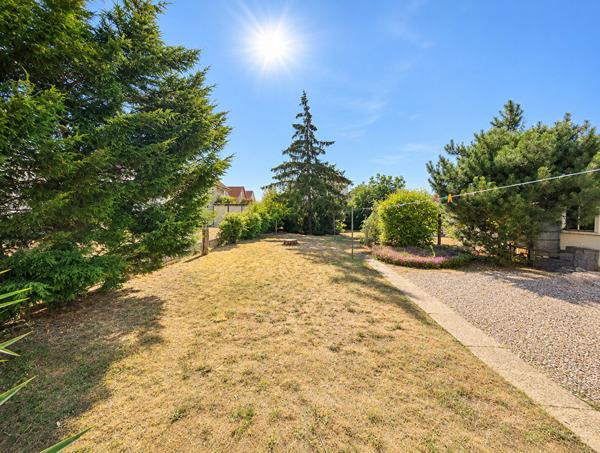 Maison Les Mureaux 110 m² - 3 chambres - Jardin 890 m²