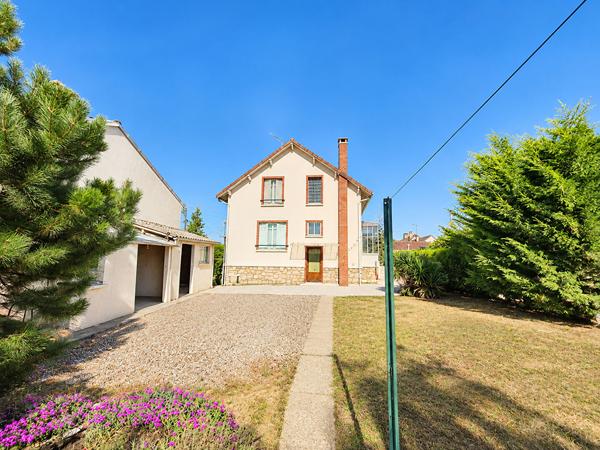 Maison Les Mureaux 110 m² - 3 chambres - Jardin 890 m²