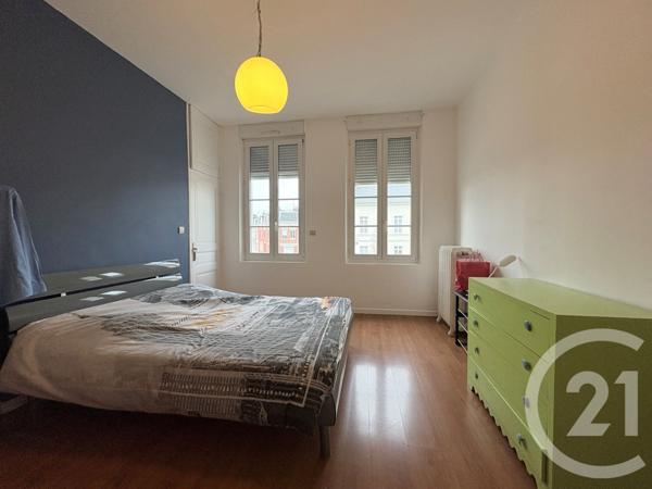 Maison à vendre  8 pièces - 230,22 m2 ST QUENTIN - 02