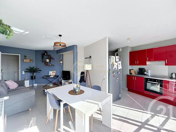 Appartement T3 à vendre  3 pièces - 63,19 m 2   RENNES  - 35