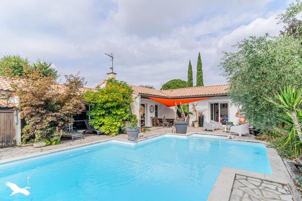 Maison à vendre 428 426 € Le Haillan 5 p 115 m² DPE C