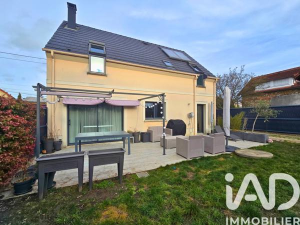 Maison à vendre 5 pièces 93 m² Sainte-Geneviève-des-Bois