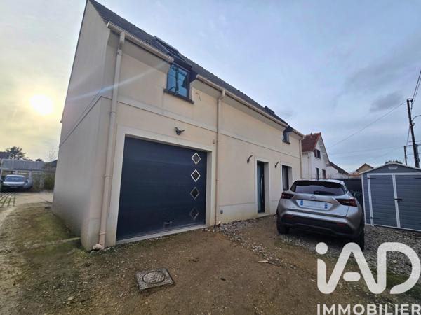 Maison à vendre 5 pièces 93 m² Sainte-Geneviève-des-Bois
