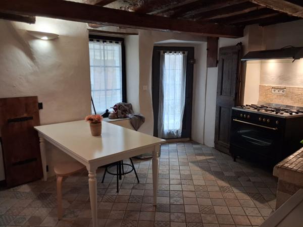 A VENDRE - Maison de village Marguerittes 3 pièce(s) - 90m²