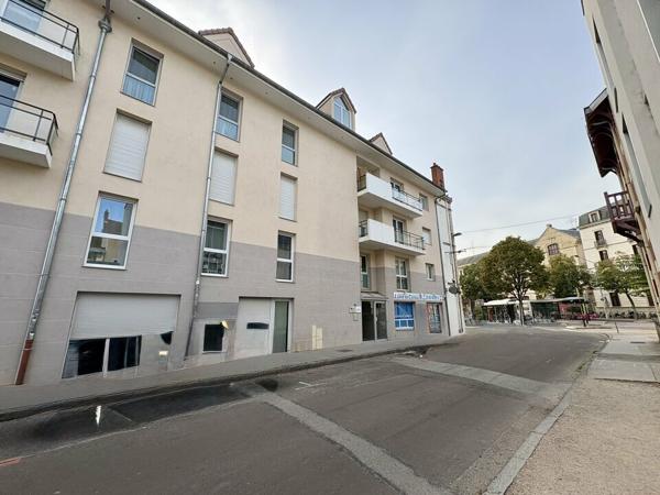 BUREAUX - A LOUER - QUARTIER CARNOT