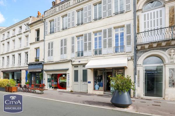 Appartement à vendre 3 pièces 64m² Rochefort (17300)