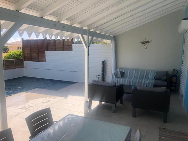 Maison T5 de standing avec piscine