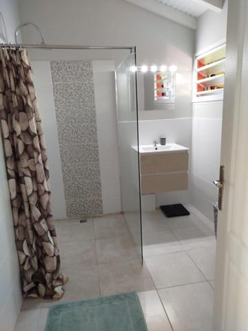 Maison T5 de standing avec piscine