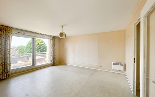 Appartement à vendre    2 pièces • 47 m2 Bondy