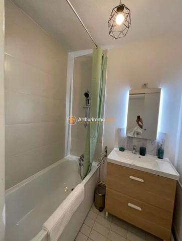 Location                                                      Appartement
                        
                     1 pièces                      18 m2                     à Le Grau-du-Roi