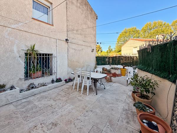 Immeuble composé de 2 appartements T2 avec terrasses 13380 Plan de cuques