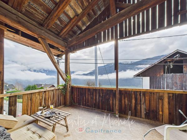 Maison à vendre 5 pièces AITON (73)