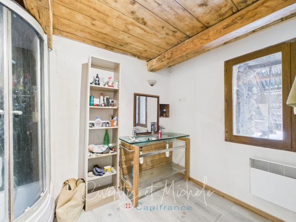 Maison à vendre 5 pièces AITON (73)