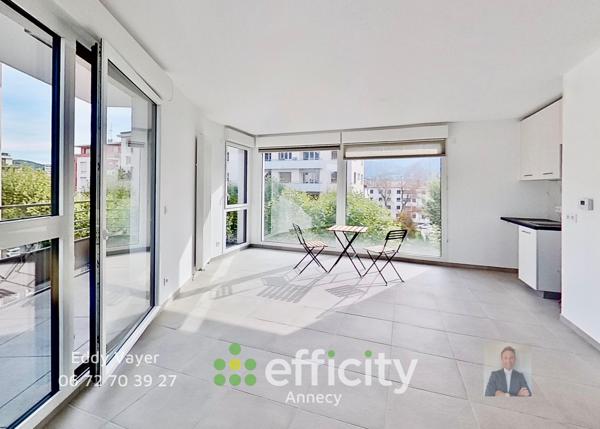 Appartement
         3 pièces
        - 70 m² 319 000 € *