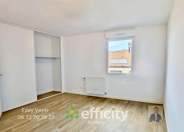 Appartement
         3 pièces
        - 70 m² 319 000 € *