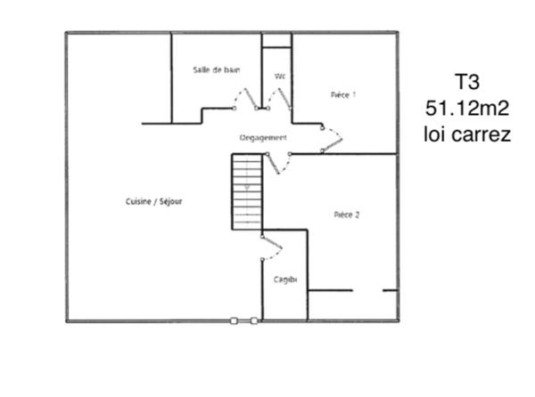 En Exclusivité, spécial investisseur (1 local commercial +T1 + T2+ T3) à Sainte-Suzanne
