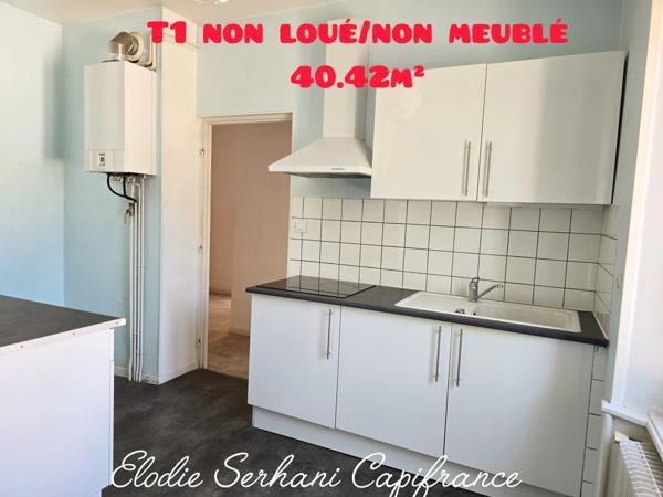 En Exclusivité, spécial investisseur (1 local commercial +T1 + T2+ T3) à Sainte-Suzanne