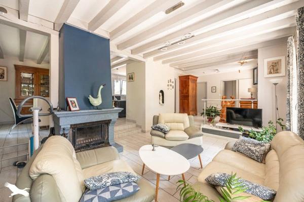 Maison à vendre |  Saint-Colomban |  5 pièces | 128 m²