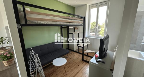 Location Studio meublé 27 m² - Valence 26000