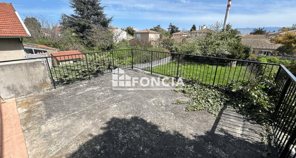 Location Studio meublé 27 m² - Valence 26000