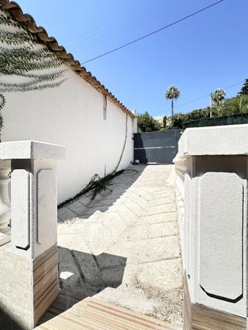 Appartement bourgeois à CANNES (06400)