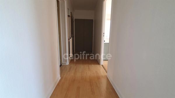 Appartement à vendre 3 pièces de 86m² LUXEUIL LES BAINS (70)