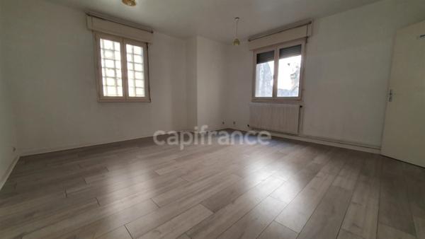 Appartement à vendre 3 pièces de 86m² LUXEUIL LES BAINS (70)