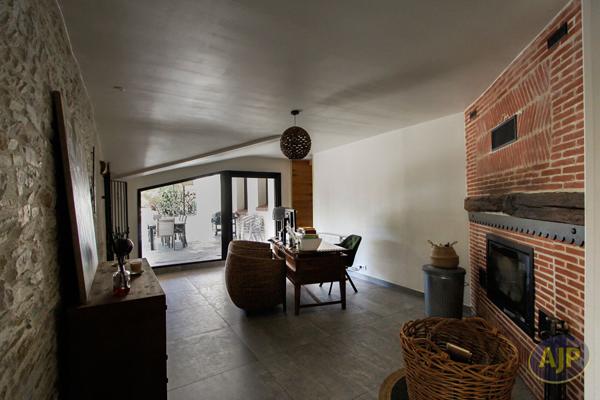 Maison à vendre Divatte Sur Loire - 5 pièces, 292m² avec 3 chambre(s) à 635 000€ - AJP Immobilier Le Loroux-Bottereau