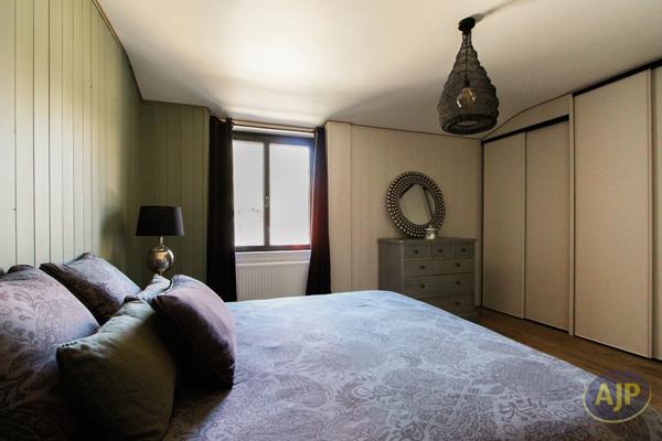 Maison à vendre Divatte Sur Loire - 5 pièces, 292m² avec 3 chambre(s) à 635 000€ - AJP Immobilier Le Loroux-Bottereau