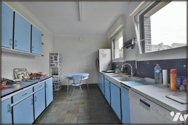 MAISON 5 CHAMBRES LE RHEU CENTRE JARDIN GARAGE