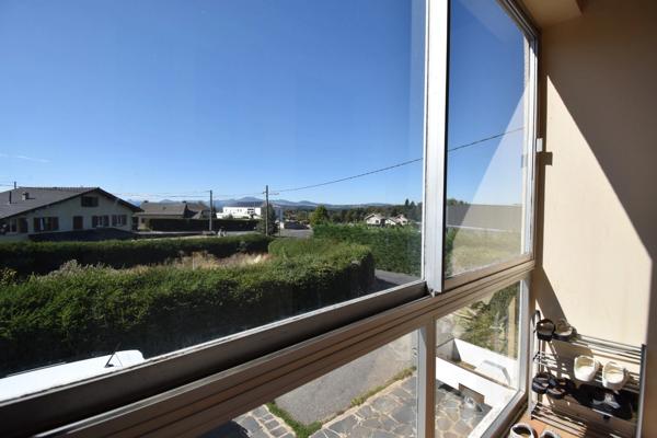 Maison individuelle lumineuse avec jardin et garage — Saint-Agrève