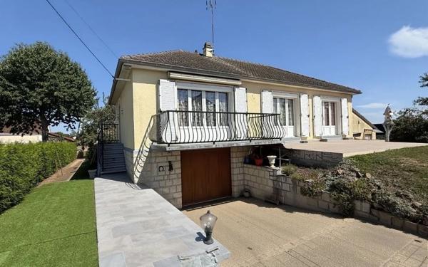 Maison à vendre    4 pièces • 125 m2 Mamers
