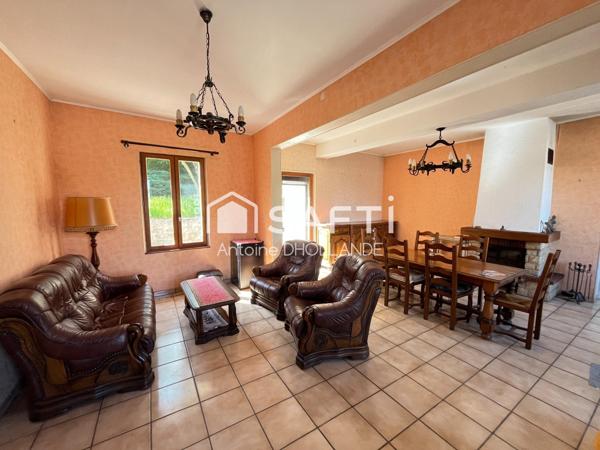 Maison familiale 4 chambres – Ribemont