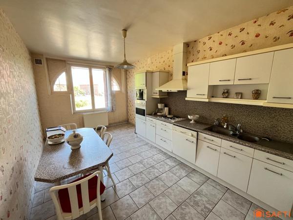 Maison familiale 4 chambres – Ribemont