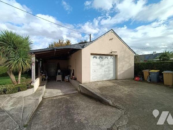 TRENTE CINQ NOTAIRES - à 1,5 km du centre-ville - maison indépendante de près de 140 m² habitab...