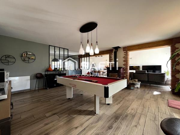 Maison T7 de 200m² avec nombreuse dépendance sur plus de 8400m² de terrain