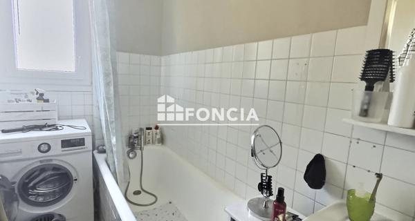 À vendre Appartement 2 pièces 49 m² - Saint-étienne 42100